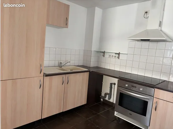 Appartement de type F3 à palau del vidre