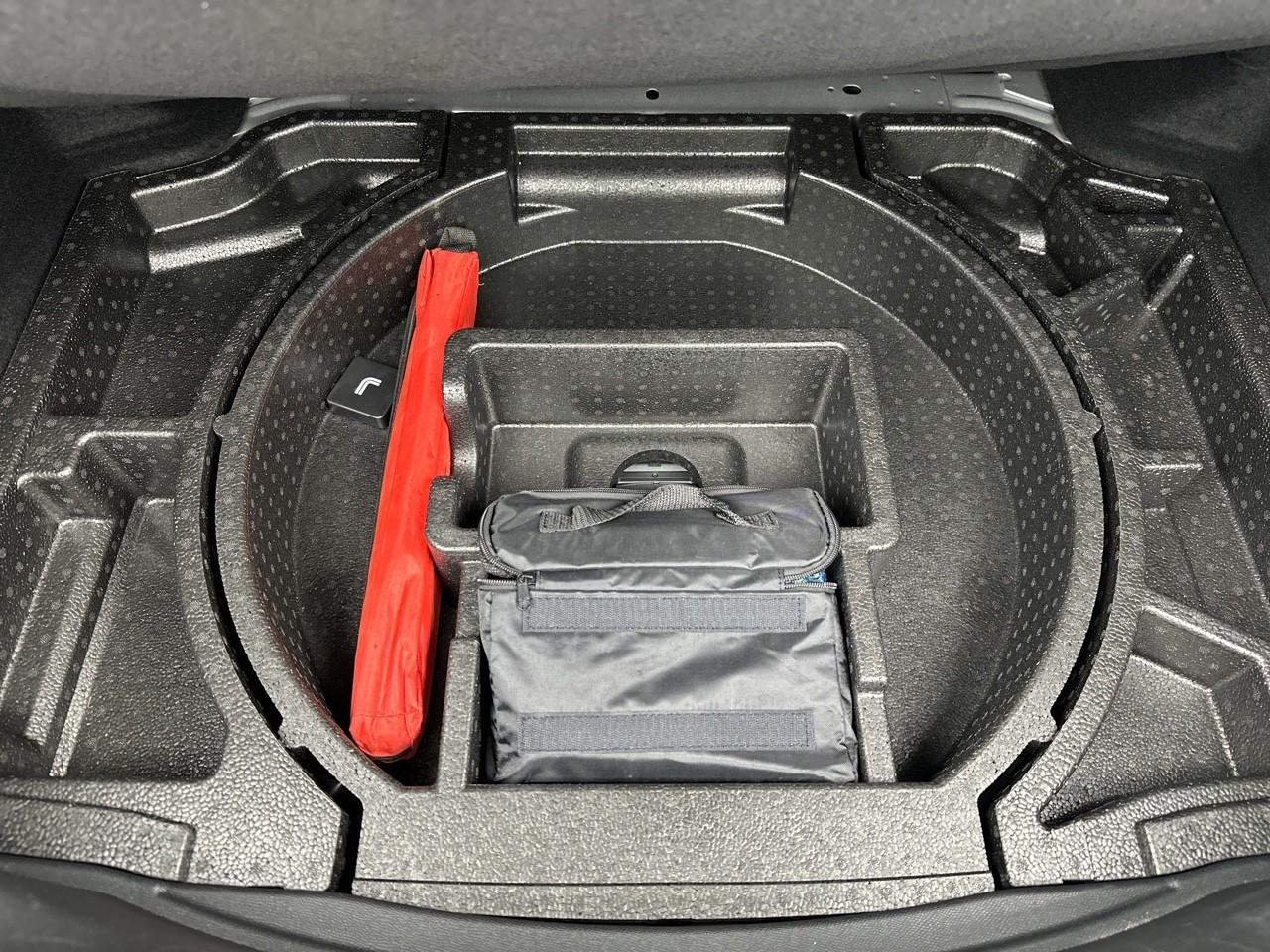 Ds Ds 4 puretech 130 eat8 trocadero — photo 35