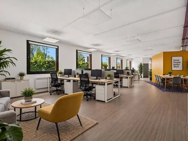 Bureaux 600 m²