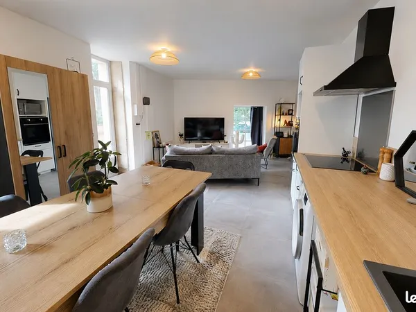 Appartement avec cour