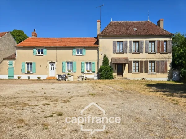 Maison 10 pièces 259 m²