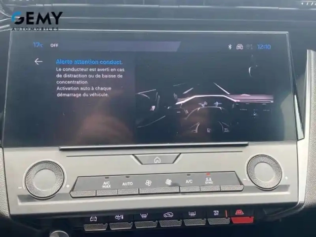 Peugeot 308 sw phev 180 e-eat8 — photo 23
