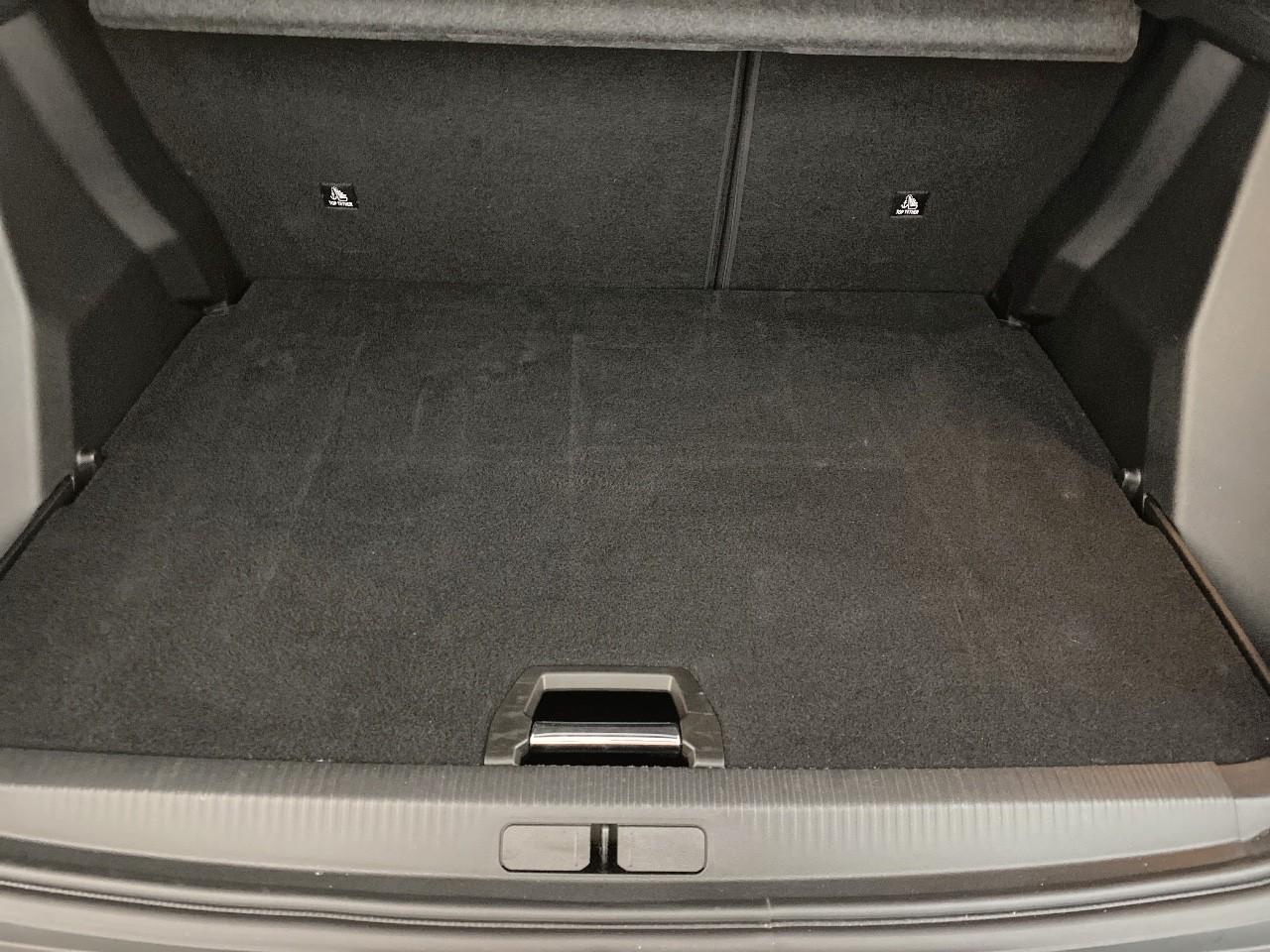 Peugeot 2008 hybrid 145 ch e-dcs6 allure — photo 6
