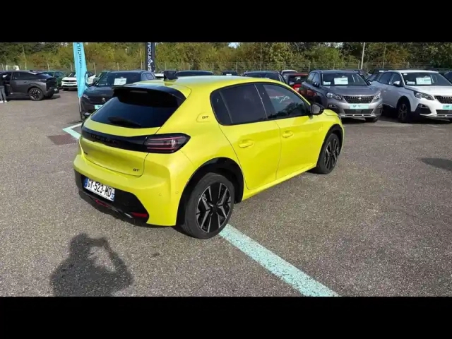 Peugeot 208 1.2 puretech 100ch s&amp;s gt — photo 7