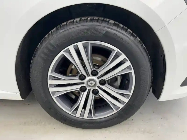 Renault Megane iv estate blue dci 115 — photo 30
