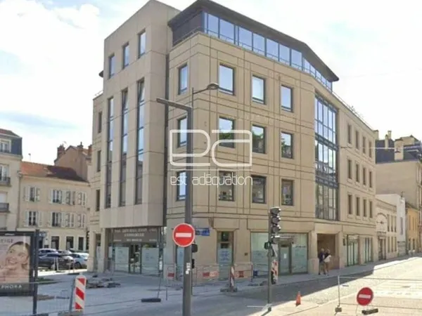 Bureaux 475 m²