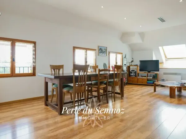 Appartement 3 pièces 77 m²