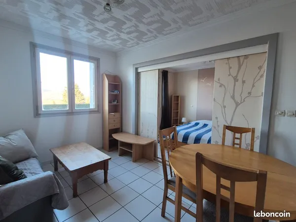 Roche la Molière à louer T2 MEUBLE 34m²-1 chambre - PK dans copropriété