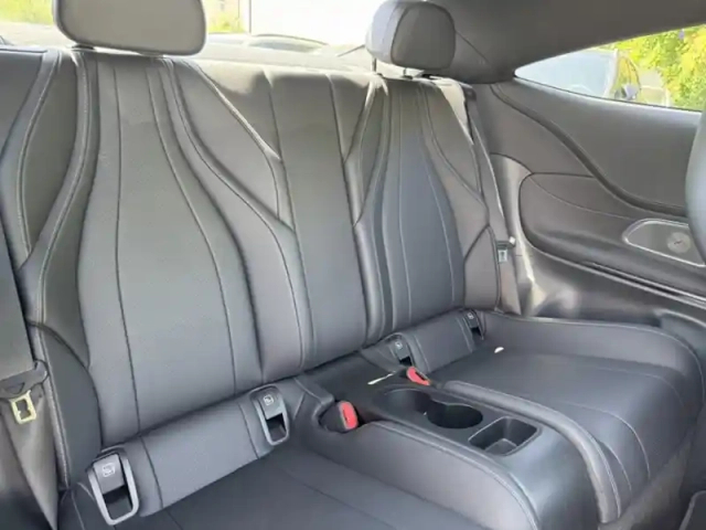 Mercedes Cle 300e hybrid eq amg line co — photo 12