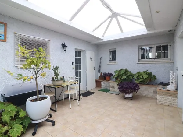 Maison de plain pied dans quartier privilégié au calme