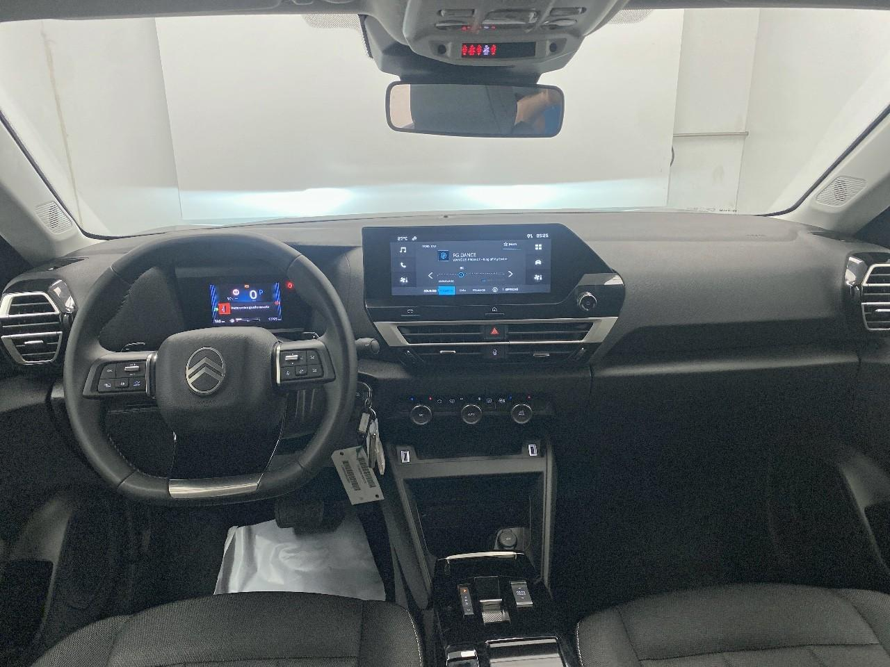 Citroën C4 hybride 136 e-dcs6 plus — photo 8
