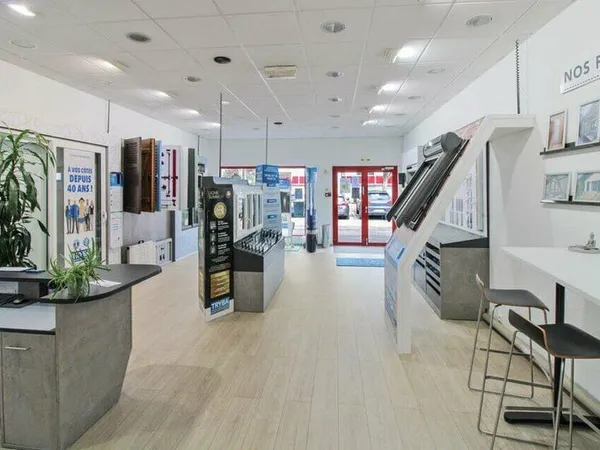 Local commercial 103 m²