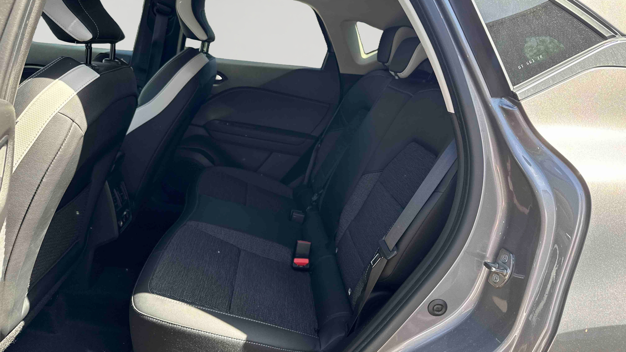 Renault Captur E-Tech hybride 145 — photo 12