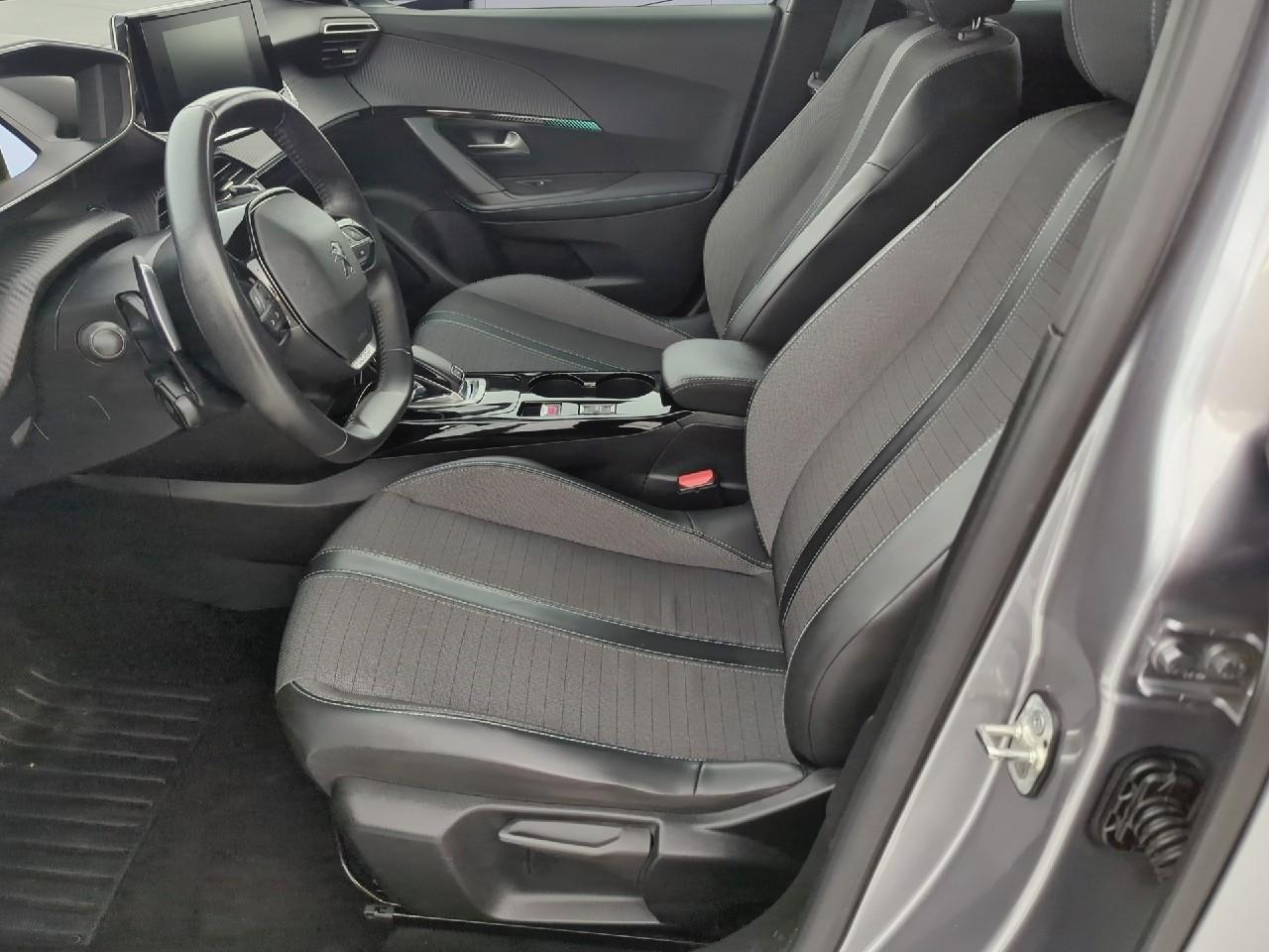Peugeot 2008 bluehdi 130 s&s eat8 allure pack — photo 9