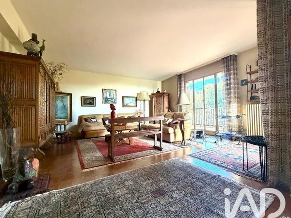 Appartement 5 pièces 122 m²