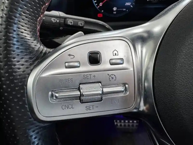 Mercedes Classe A 250 e amg line — photo 20