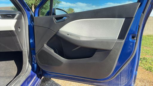 Renault Clio 1.6 E-Tech 140 Hybrid EDC6 - Intens – 2022 – 80348 km – Hybride essence – Boîte Automatique — photo 26