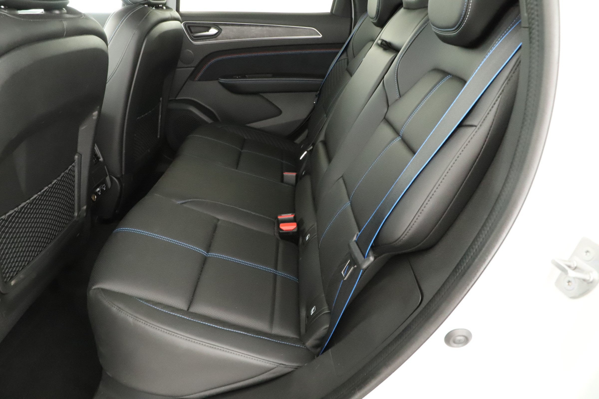 Renault Arkana — photo 12
