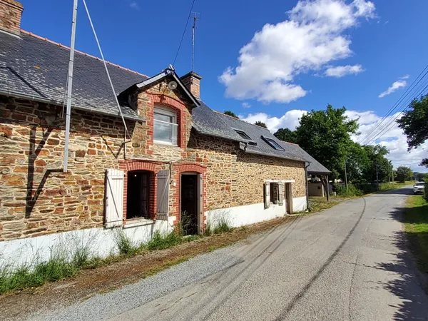 A VENDRE - Longère à rénover 100m2 - 4 pièces - 2 chambres -