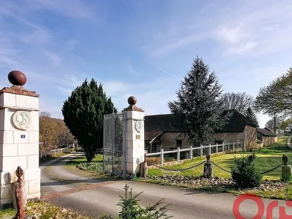 Maison 6 pièces 290 m²