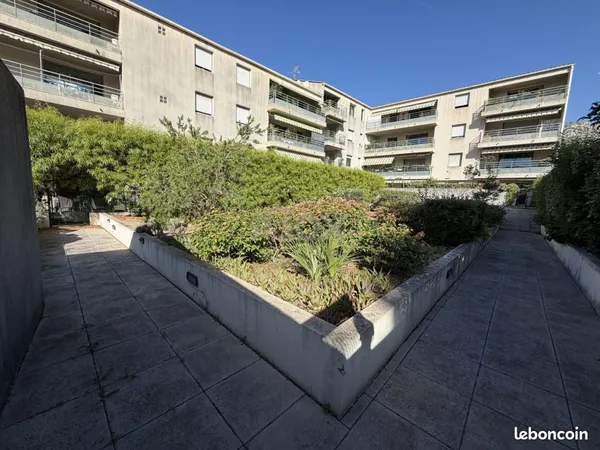 Appartement 2 pièces 69 m²