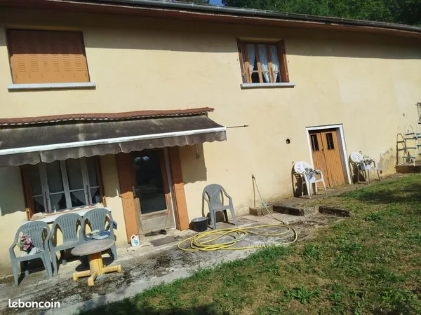 Maison de campagne authentique à vendre