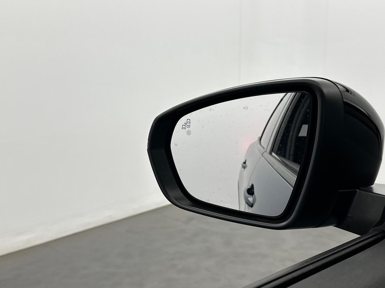 Peugeot 3008 hybrid 225 e-eat8 allure pack — photo 32