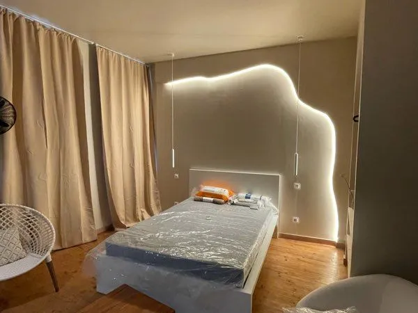Studio meublé avec patio et jacuzzi privatif - Centre-ville Saintes