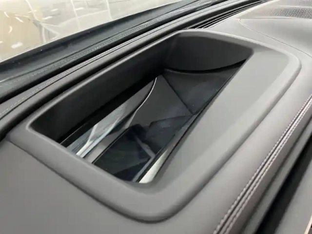Mercedes Glc 300 e hybrid eq 4matic cou — photo 13
