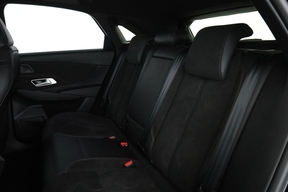 DS Automobiles DS7 Crossback 1.6 E-Tense 4x4 Performance Line Automatique — photo 13