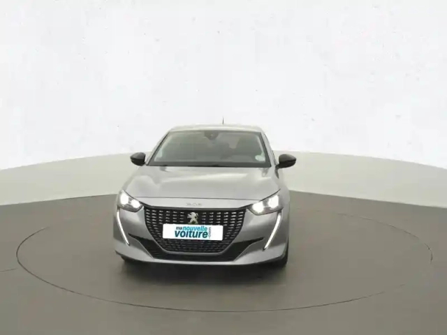 Peugeot 208 puretech 100 s&amp;s eat8 — photo 2
