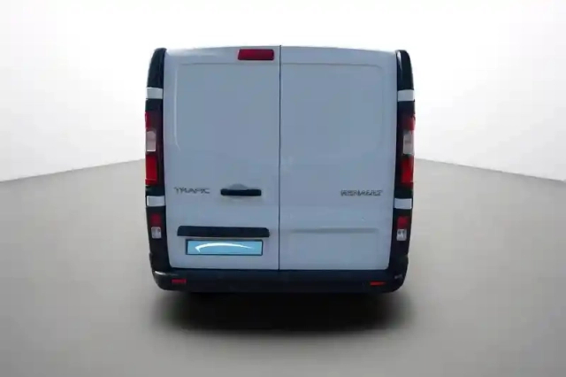Renault Trafic fgn l2h1 3000 kg blue dci 130 — photo 5