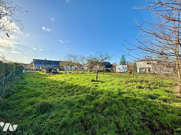 Terrain 600 m²