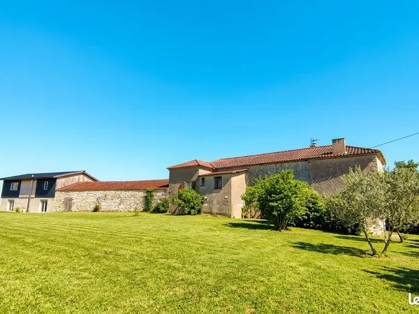 Propriété 4 pièces 138 m²