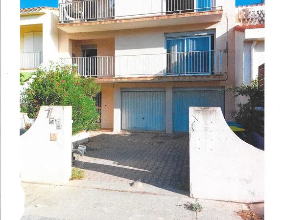 Appartement F2-F3 rez-de-chaussée à terminer