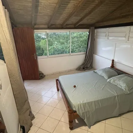 Haut de villa à louer