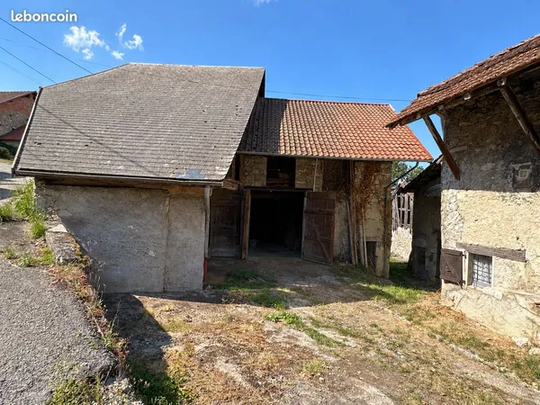 Chapareillan - Grange à rénover