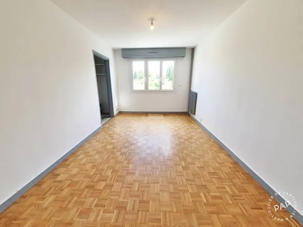 Studio 1 pièce 27 m²