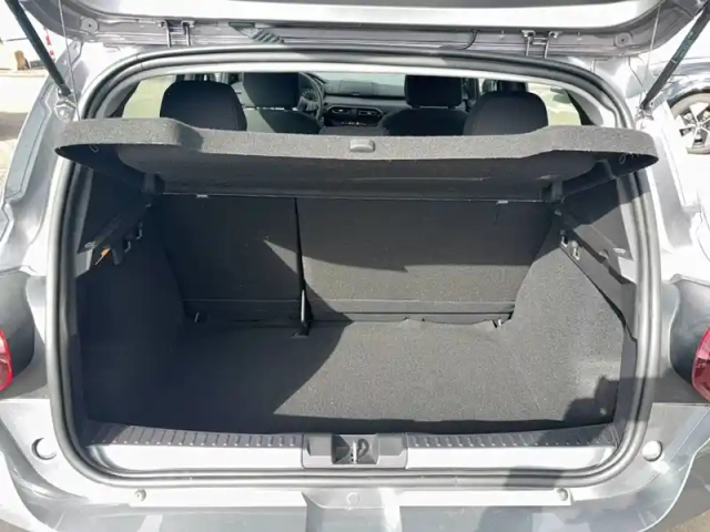 Dacia Sandero tce 90 gsr2 — photo 11