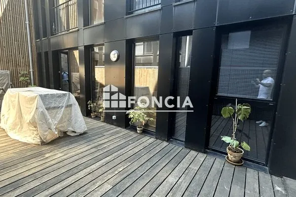 Appartement 2 pièces 64 m²