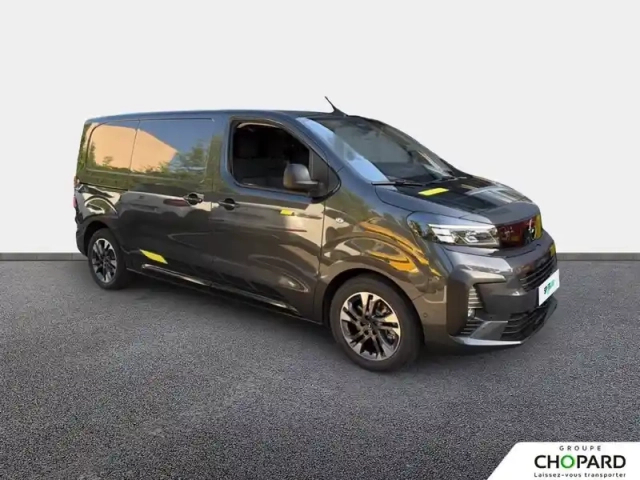 Opel Vivaro fgn sportive diesel 180 ch m automatique — photo 5