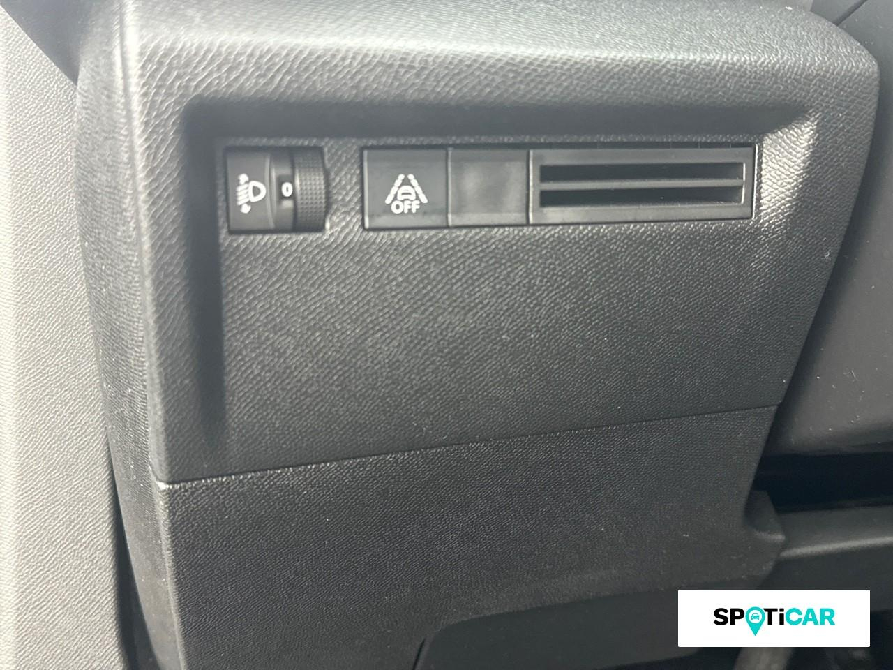 Citroën C4 puretech 130ch s&s feel pack eat8 — photo 19