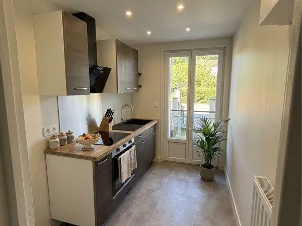 À LOUER - Appartement F3 rénové de 55 m² en RDC - Isle (Proche CHU & Facultés)