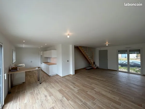 Maison 5 chambres de 2023 cuisine aménagé