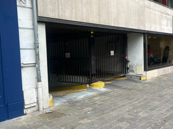 Parking double place 10 m