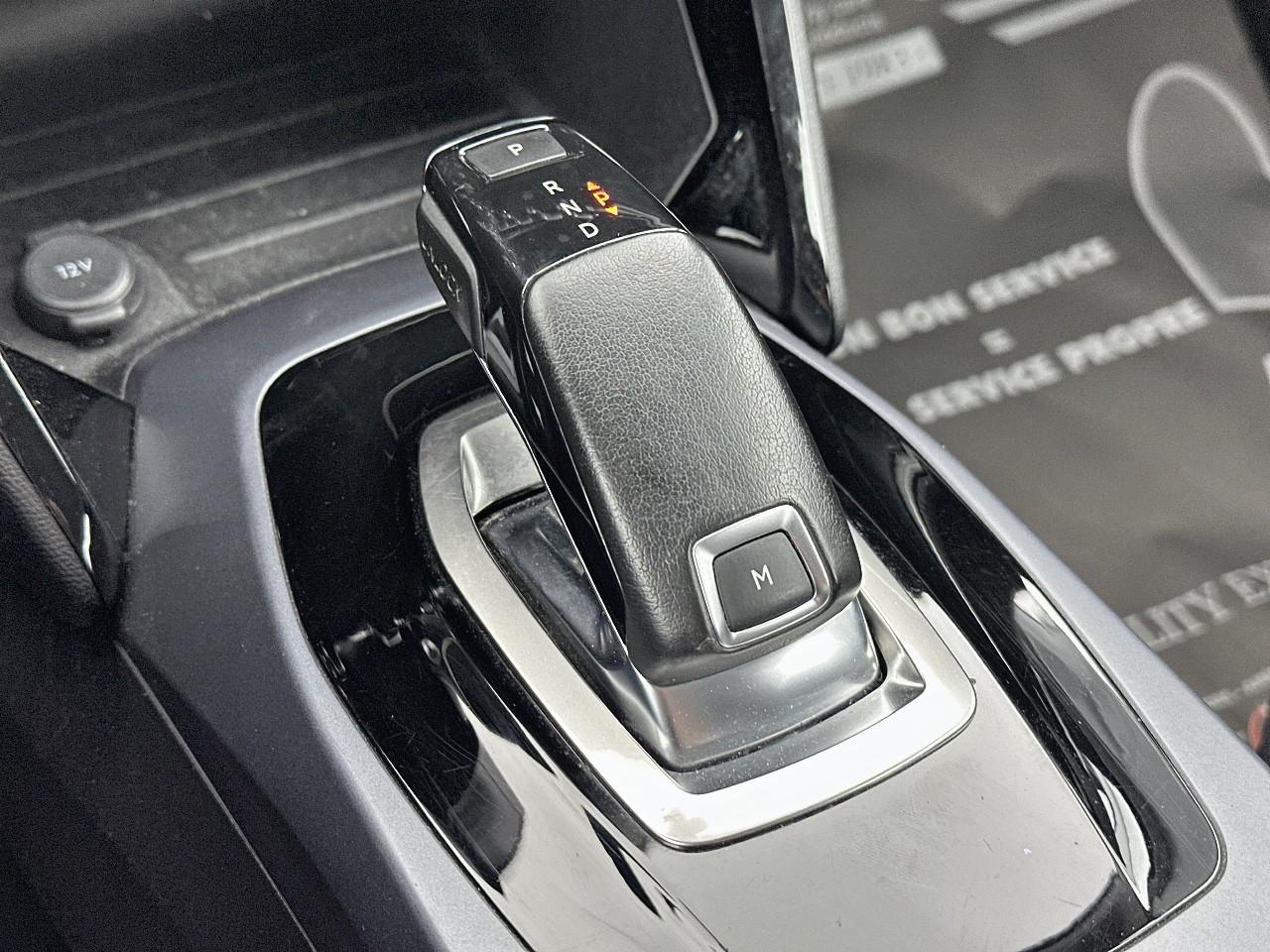 Peugeot 2008 bluehdi 130 s&s eat8 allure — photo 28