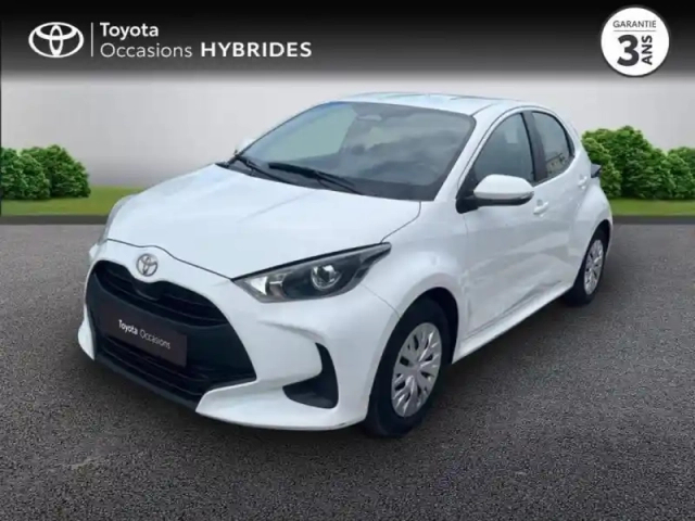 Toyota Yaris 116h dynamic 5p mc24