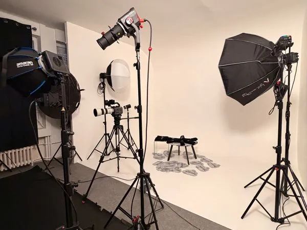 Studio photo/ cylo