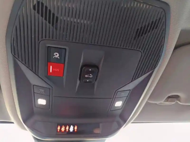 Citroën C5 x hybride rechargeable 225 s&amp;s e-eat8 — photo 38