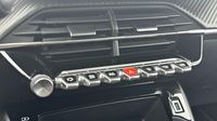 Peugeot 208 1.2 PureTech 100ch S&S Style 118g — photo 15